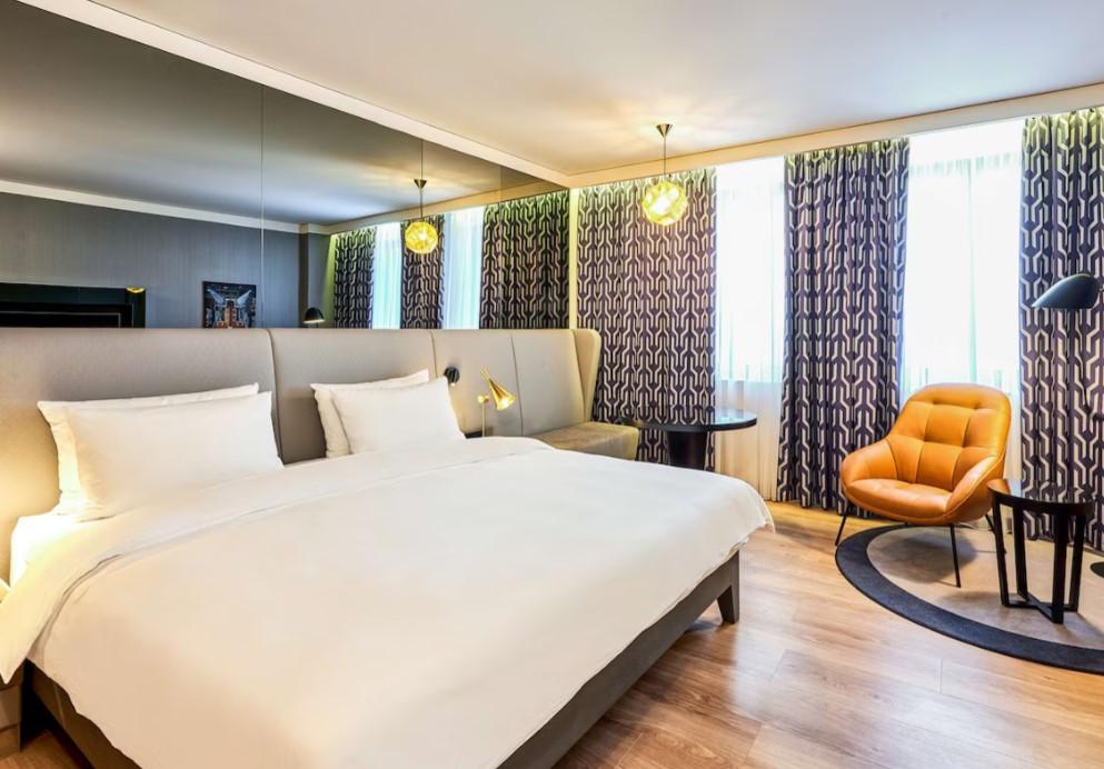 Radisson Blu Hotel, Kyiv City Centre Exterior photo